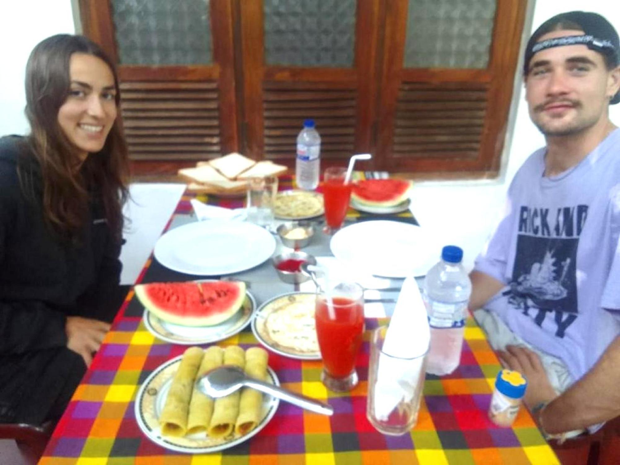 Winstar Homestay Σιγκιρίγια Εξωτερικό φωτογραφία